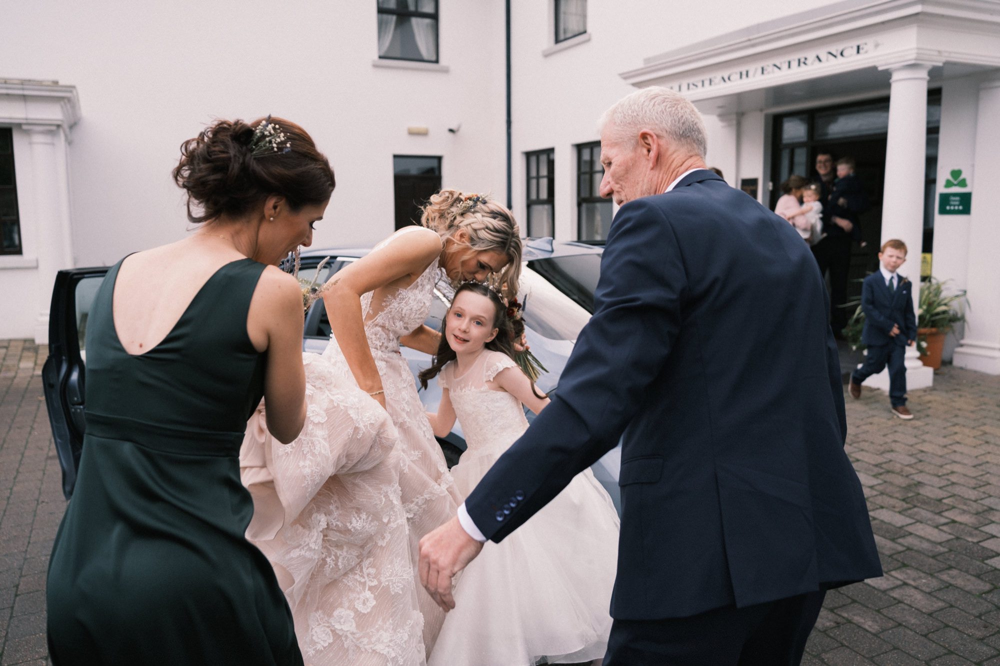 Wedding photography that lets you stay in the moment